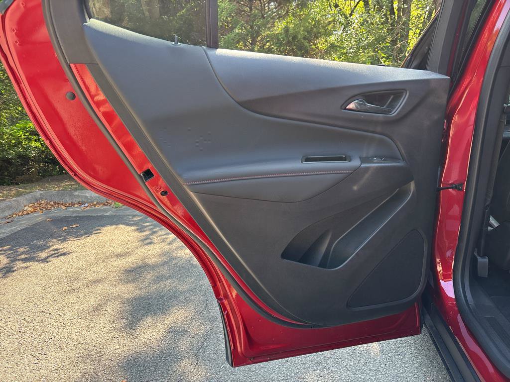 Used 2024 Chevrolet Equinox RS w/ RS Leather Package FWD image 26