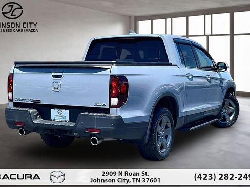 Used 2022 Honda Ridgeline RTL-E image 2