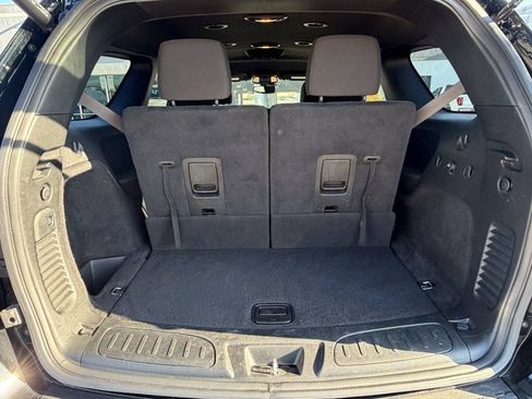 Used 2023 Dodge Durango GT AWD/4WD image 17