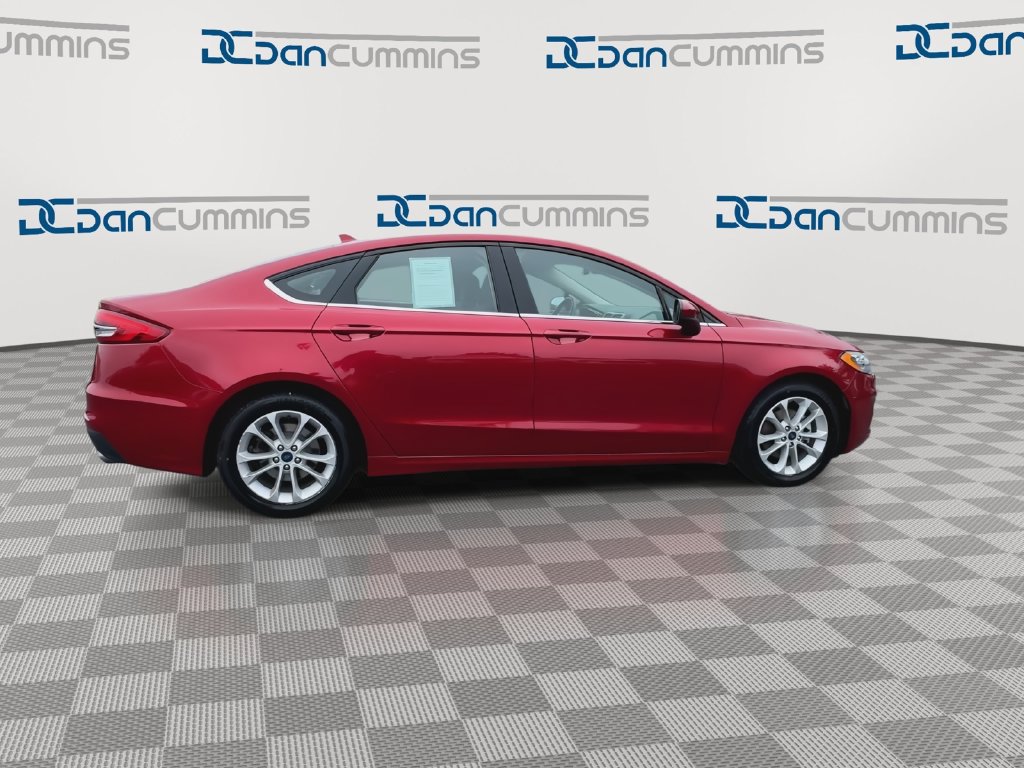 Used 2020 Ford Fusion SE FWD image 9