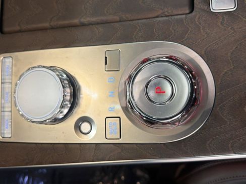 Used 2025 Genesis G80 2.5T Advanced AWD/4WD image 19