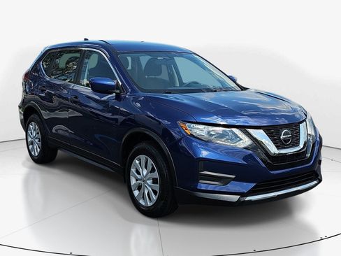 Used 2018 Nissan Rogue S AWD/4WD image 2