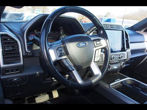 Used 2022 Ford F450 Platinum w/ FX4 Off-Road Package image 16