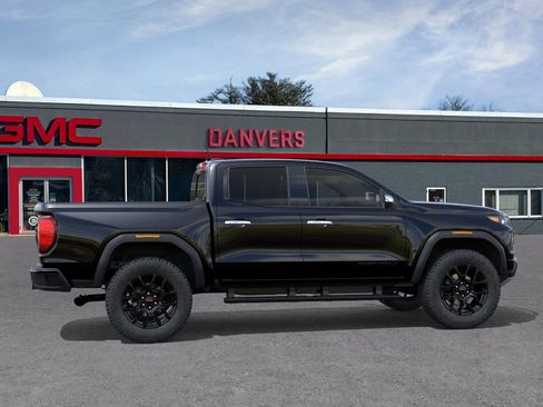 New 2026 GMC Canyon Denali w/ LPO, Denali Black Edition image 5