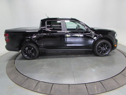 Certified 2024 Ford Maverick Lariat w/ Black Appearance Package FWD image 8