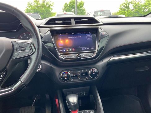 Used 2021 Chevrolet TrailBlazer RS w/ Convenience Package FWD image 7