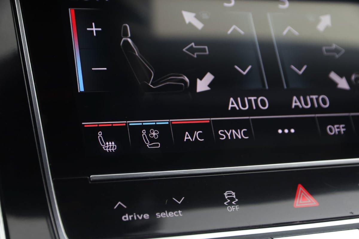 Used 2021 Audi SQ8 Prestige AWD/4WD image 8