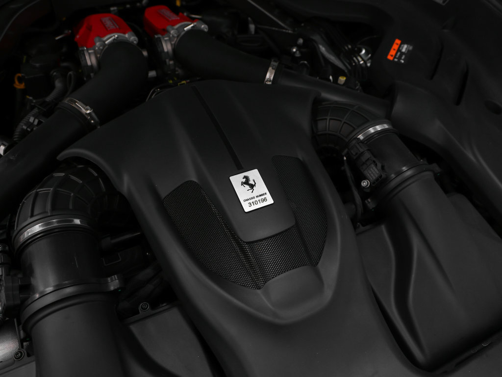 Certified 2024 Ferrari Roma Spider RWD image 16
