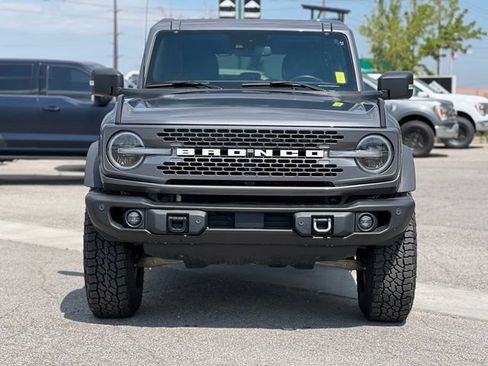 Used 2023 Ford Bronco Badlands AWD/4WD image 2
