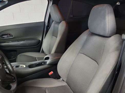 Used 2022 Honda HR-V Sport image 16
