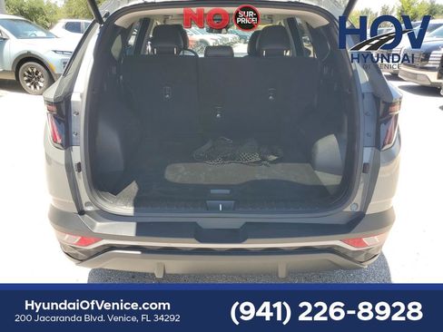 Certified 2024 Hyundai Tucson SEL w/ Convenience Package FWD image 13
