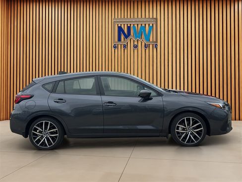 Used 2025 Subaru Impreza 2.0i Sport AWD/4WD image 23