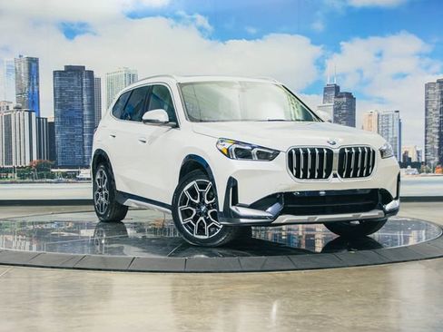 Used 2026 BMW X1 xDrive28i AWD/4WD image 1