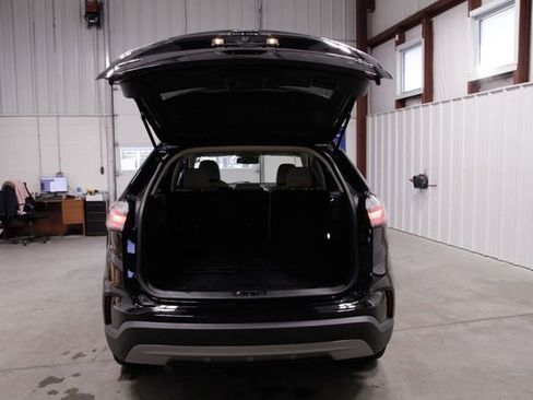 Used 2024 Ford Edge SEL image 20