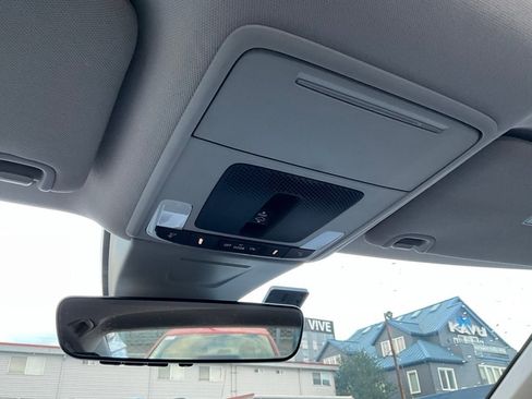 Used 2022 Honda Civic Touring image 16