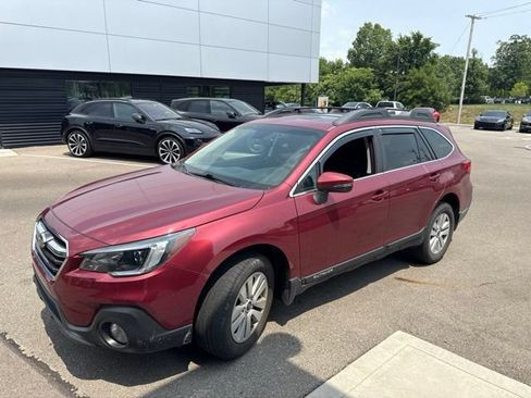 Used 2019 Subaru Outback 2.5i Premium AWD/4WD image 6