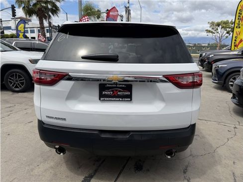 Used 2020 Chevrolet Traverse LS FWD image 5
