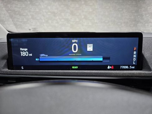 Used 2021 Ford Mustang Mach-E Select image 18