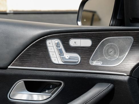 Used 2023 Mercedes-Benz GLE 350 w/ Premium Package image 53