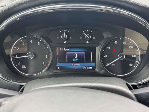 Used 2020 Buick Encore Preferred FWD image 23