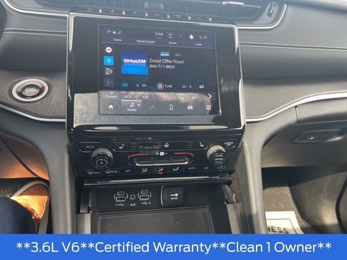 Used 2024 Jeep Grand Cherokee L Altitude image 16