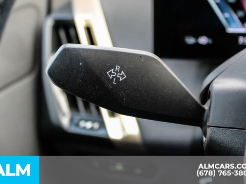 Used 2023 BMW iX xDrive50 image 30