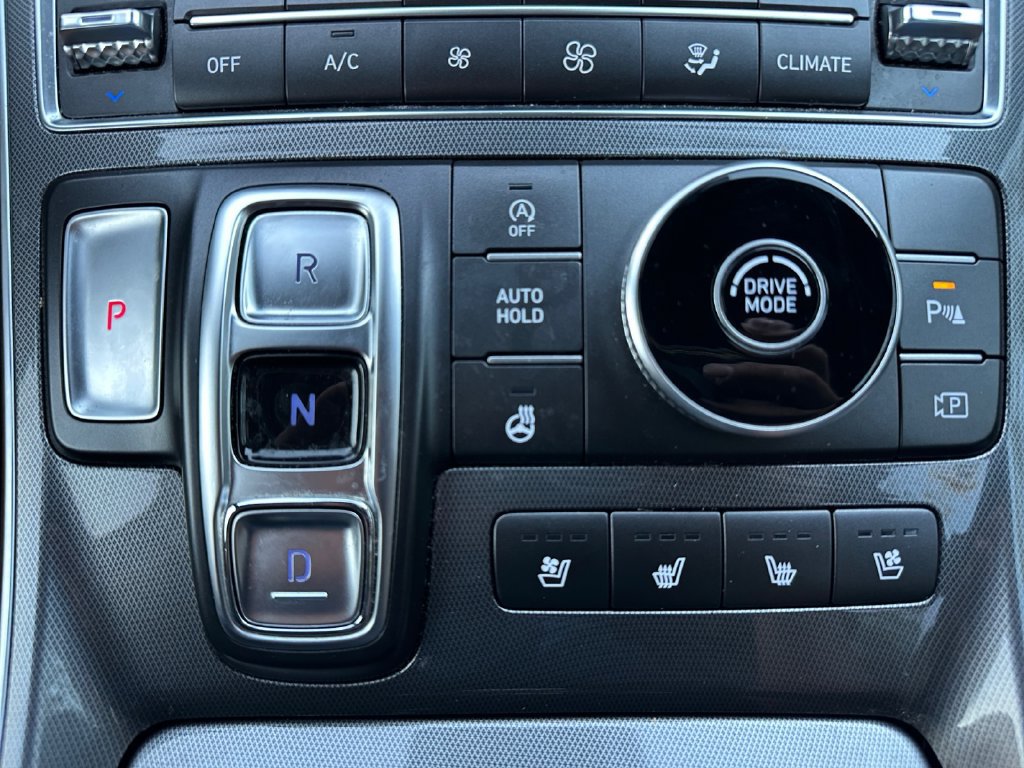 Used 2023 Hyundai Santa Fe Calligraphy FWD image 18