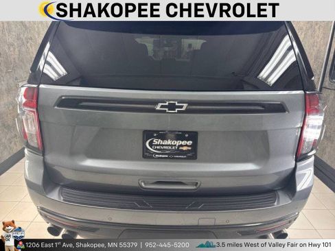 Used 2021 Chevrolet Tahoe High Country image 3