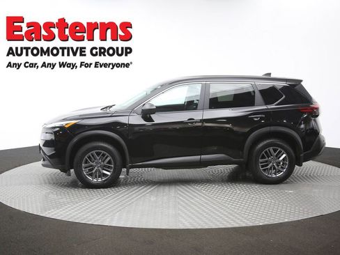 Used 2023 Nissan Rogue S AWD/4WD image 60