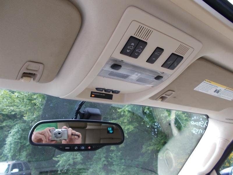 Used 2008 Cadillac Escalade 2WD image 32