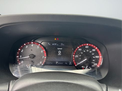 Certified 2025 Nissan Frontier PRO-4X AWD/4WD image 18