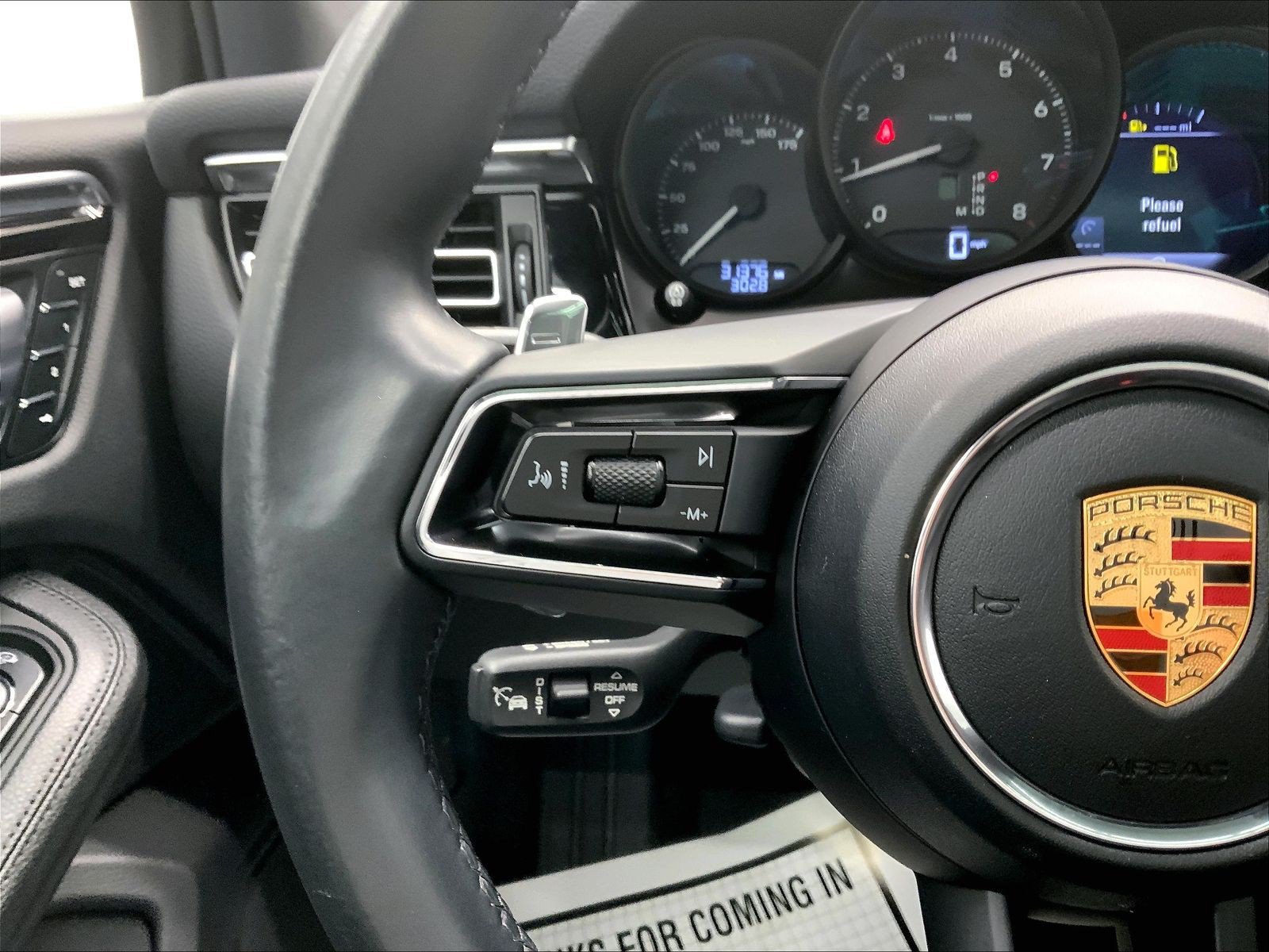 Certified 2023 Porsche Macan AWD/4WD image 15
