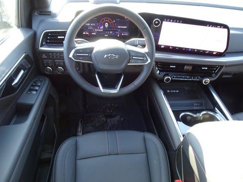 New 2026 Chevrolet Suburban RST w/ RST Capability Package image 7