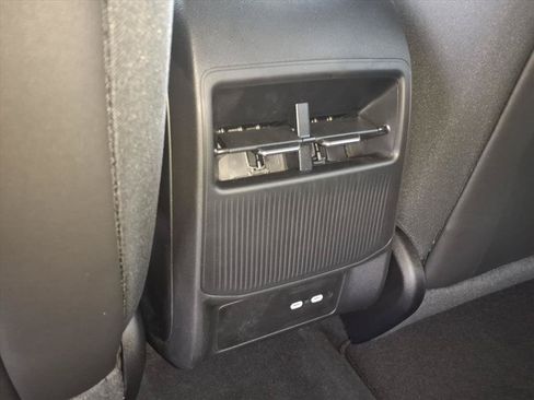 New 2026 Jeep Cherokee Limited AWD/4WD image 16