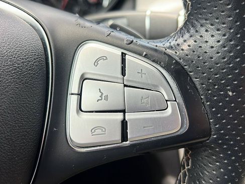 Used 2018 Mercedes-Benz CLA 250 image 35
