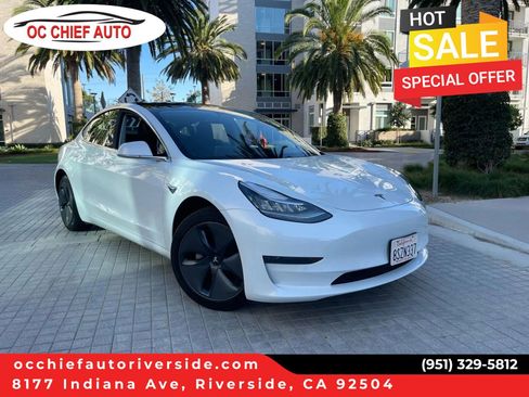 Used 2018 Tesla Model 3 Mid Range image 1