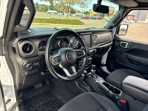 Used 2022 Jeep Wrangler Unlimited Rubicon 4xe w/ Steel Bumper Group image 9