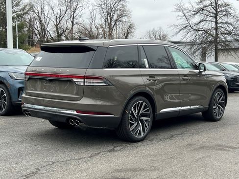 New 2026 Lincoln Aviator Reserve image 4