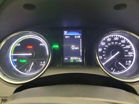 Used 2020 Toyota Camry LE w/ Fleet Convenience Package image 23