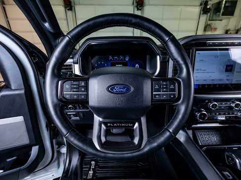 Used 2024 Ford F150 Platinum w/ FX4 Off-Road Package AWD/4WD image 18