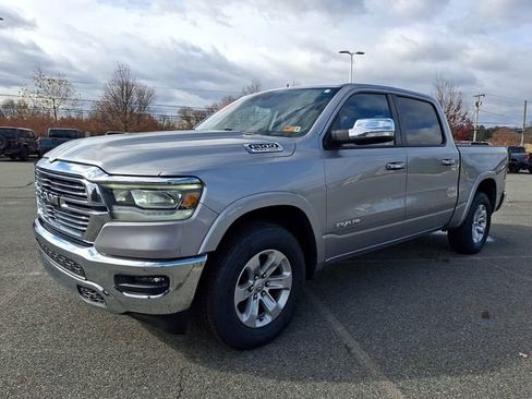 Certified 2022 RAM 1500 Laramie AWD/4WD image 4