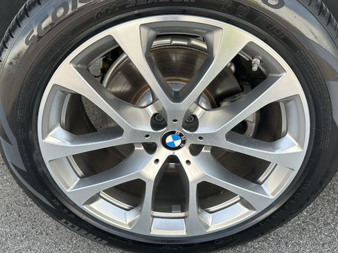 Used 2020 BMW X5 xDrive40i AWD/4WD image 13