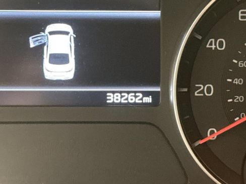 Used 2023 Kia Forte LXS FWD image 9