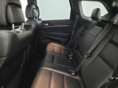 Used 2021 Jeep Grand Cherokee Overland AWD/4WD image 18