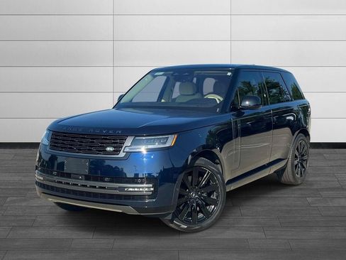 Used 2023 Land Rover Range Rover SE AWD/4WD image 1