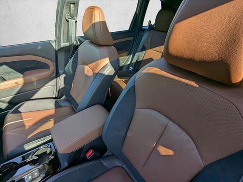 New 2026 Subaru Forester Touring AWD/4WD image 10