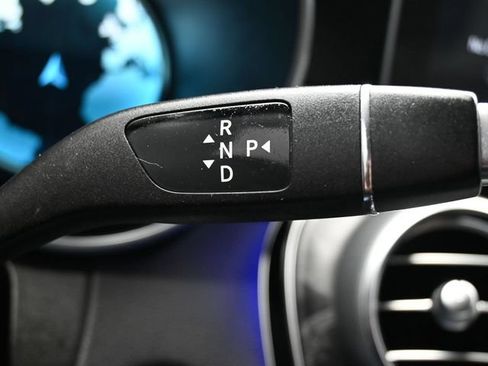 Used 2022 Mercedes-Benz GLC 300 image 22