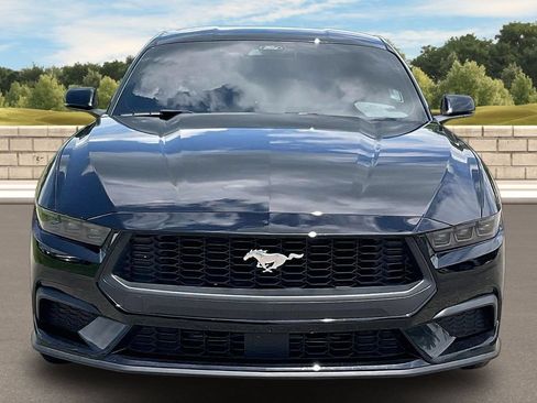 Used 2026 Ford Mustang Premium RWD image 3