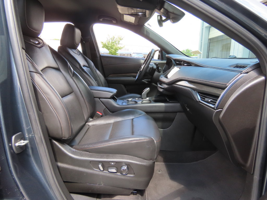 Used 2021 Cadillac XT4 Sport AWD/4WD image 32