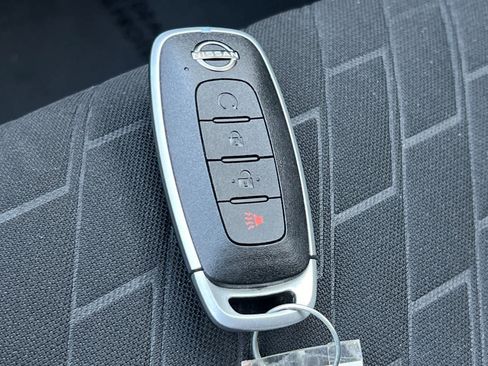 Used 2023 Nissan Kicks SV FWD image 26